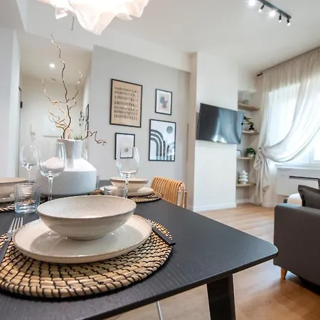 224 - Ma & Ma Luxury Apartment, 500metri Da Mare E Spiaggia, Vicino Baia Del Silenzio - Parcheggio Gratis Privato Incluso アパート セストリ・レヴァンテ