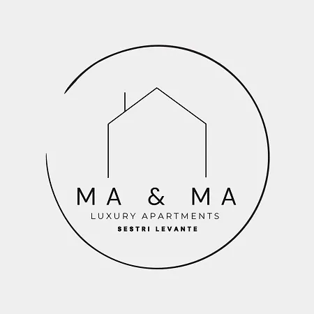 Ma & Ma Luxury Apartment: Beachfront Retreat With Private Parking *