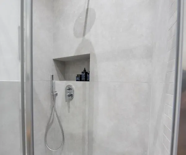 224 - Ma & Ma Luxury Apartment, 500metri Da Mare E Spiaggia, Vicino Baia Del Silenzio - Parcheggio Gratis Privato Incluso *