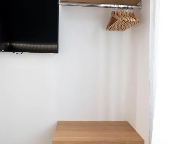 224 - Ma & Ma Luxury Apartment, 500metri Da Mare E Spiaggia, Vicino Baia Del Silenzio - Parcheggio Gratis Privato Incluso *